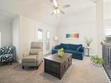 1103 Pheasant Crossing - Photo 31