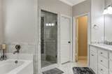 146 Derby Drive - Photo 17