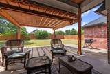 903 Winding Road - Photo 17