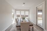 918 Hawthorn Lane - Photo 13