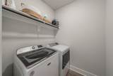 918 Hawthorn Lane - Photo 30