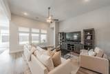918 Hawthorn Lane - Photo 5