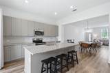 3128 Wayside Avenue - Photo 9