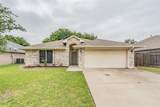 137 Roberts Drive - Photo 1