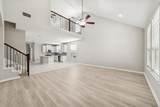 1805 Longwood Lane - Photo 4