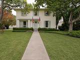5414 University Boulevard - Photo 1
