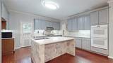 1701 Oriole Drive - Photo 8