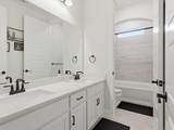 300 Waterview Drive - Photo 32