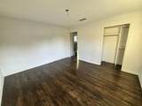 305 Fm 1138 - Photo 16
