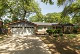 637 Post Oak Drive - Photo 1