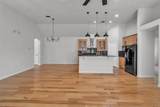 9129 Cottonwood Village Drive - Photo 3
