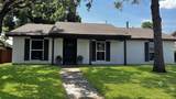 1314 Applegate Drive - Photo 2