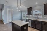 574 Brunswick Gardens - Photo 11