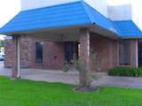 1509 Doctors Drive - Photo 2