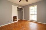 650 Hyde Park Place - Photo 17