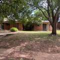 2123 Mistletoe Avenue - Photo 1
