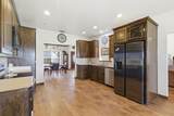 301 Rhoades Lane - Photo 4