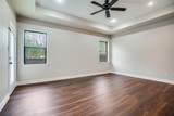 809 Longridge - Photo 17