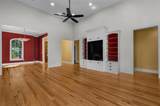 9412 Wrenwood Boulevard - Photo 7