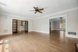 5643 Swiss Avenue - Photo 11