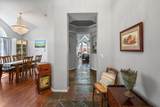 704 Oakridge Drive - Photo 3