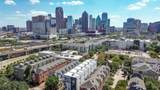 2127 Clark Street - Photo 28
