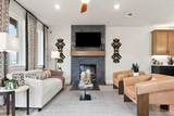 2033 Hillard Mews - Photo 5