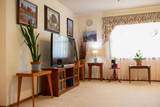 1021 Avenue B - Photo 8