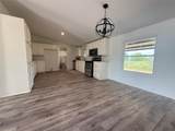 3575 Fm 2101 - Photo 5