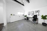 2655 Myrtle Springs Avenue - Photo 36