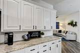 816 Lake View Court - Photo 14
