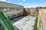 710 Travis Street - Photo 21