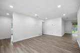 815 Wisteria - Photo 13