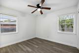 815 Wisteria - Photo 15