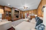 221 Manor Way - Photo 7