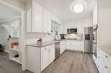 1515 Francis Street - Photo 8