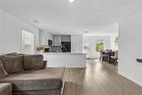 6811 Fairview Avenue - Photo 3