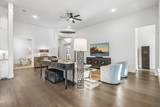 3916 Petrus Boulevard - Photo 12