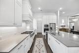 3916 Petrus Boulevard - Photo 16