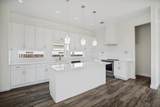 315 Lois Street - Photo 10