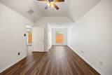 1202 Henard Lane - Photo 19