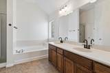 2021 River - Photo 12