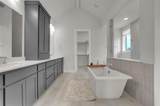 506 Lakeshore Boulevard - Photo 17
