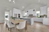 506 Lakeshore Boulevard - Photo 8