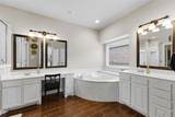 1530 Fairlakes Pointe Drive - Photo 23