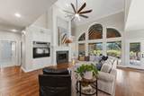 1530 Fairlakes Pointe Drive - Photo 9