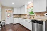1114 Glouchester Drive - Photo 10