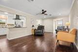 1114 Glouchester Drive - Photo 9