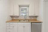 606 Storrs Street - Photo 10