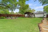 606 Storrs Street - Photo 17